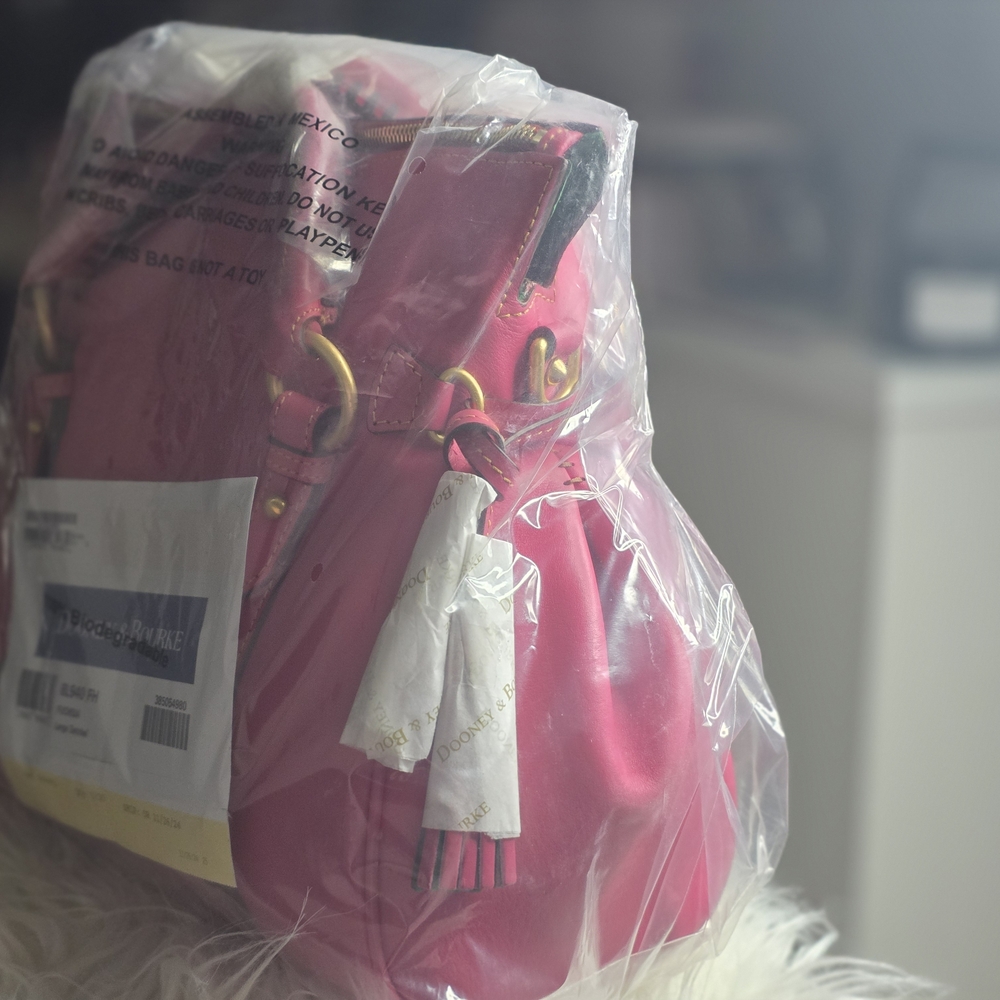 Dooney & Bourke large Fuchsia Leather Satchel - Picture 5 of 6